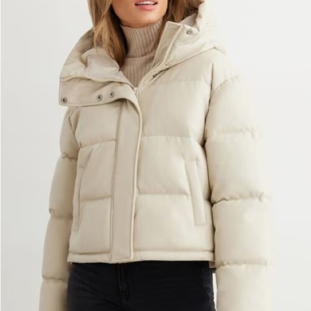 Dynamite Cropped Puffer Jacket Beige Cream Hooded Faux Down Winter Coat NWOT
